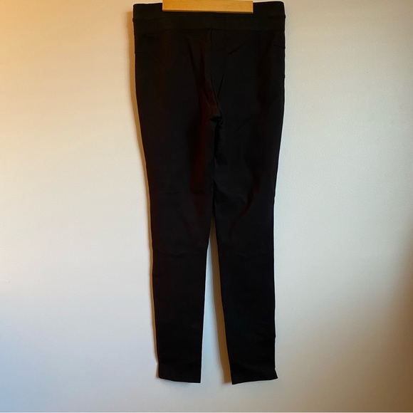 Devoted leggings. Black, full length. Large. Wide elastic waistband. - Picture 6 of 10